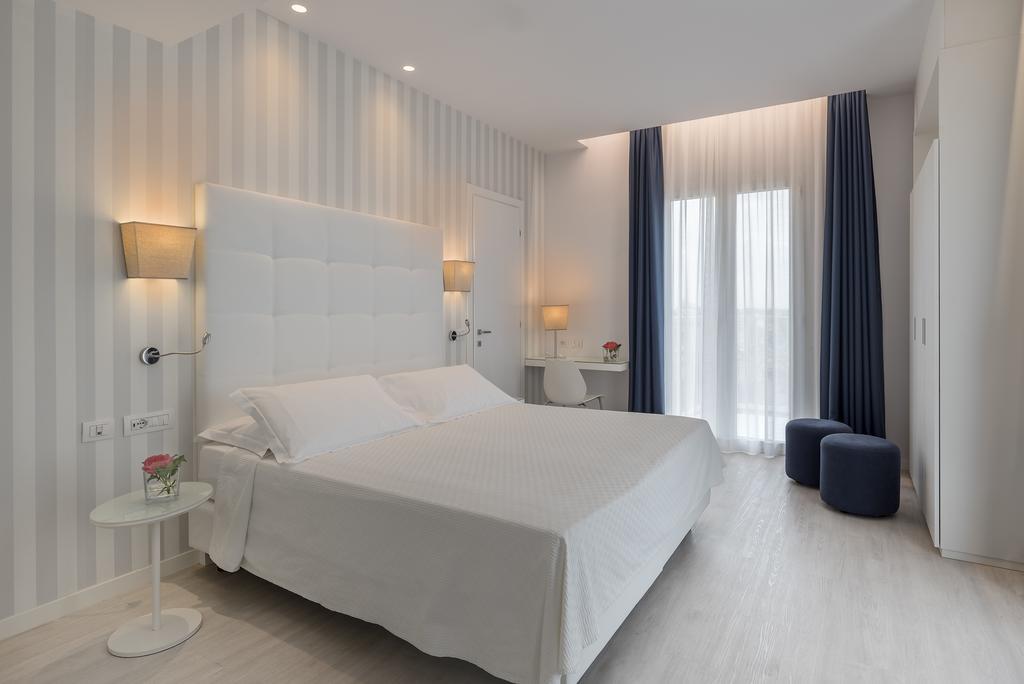 Hotel Fedora Riccione Dış mekan fotoğraf